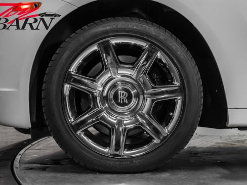 Used 2012 Rolls-Royce Ghost Extended Wheelbase image 18