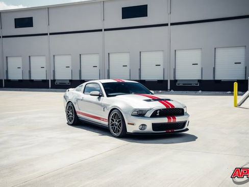Used 2012 Ford Mustang Shelby GT500 w/ SVT Performance Pkg image 13