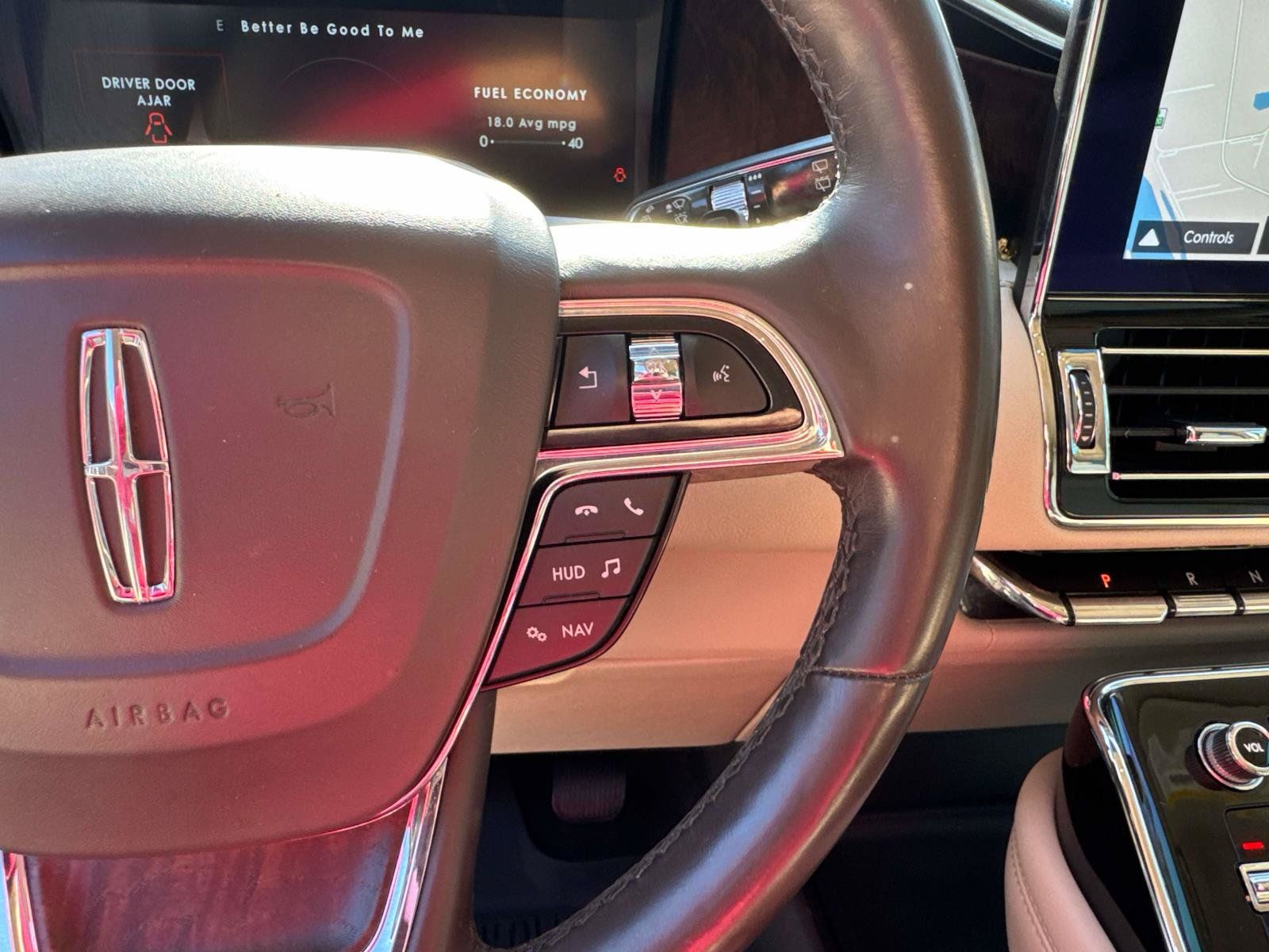 Used 2019 Lincoln Navigator Reserve AWD/4WD image 23