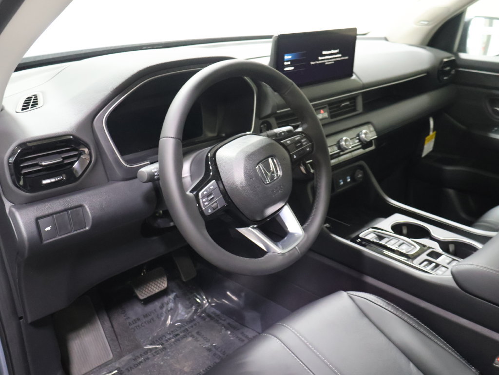 New 2026 Honda Pilot Touring image 21