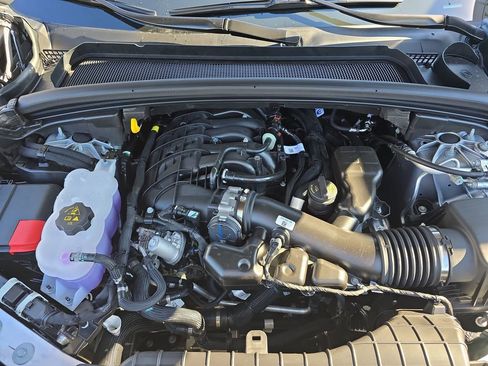 New 2025 Jeep Grand Cherokee Limited w/ Black Appearance Package image 32