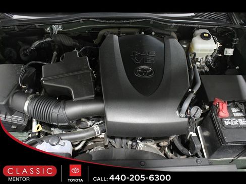 Certified 2021 Toyota Tacoma TRD Off-Road w/ Technology Package image 18