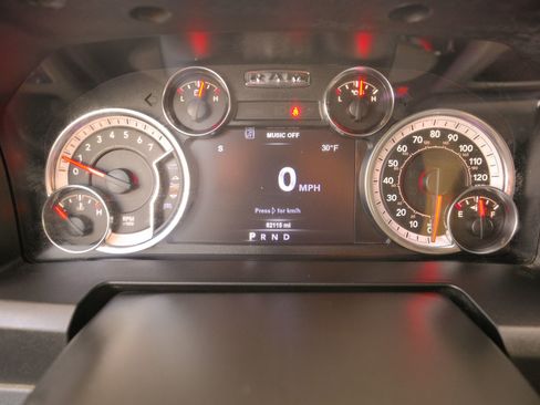 Used 2018 RAM 1500 Big Horn image 35