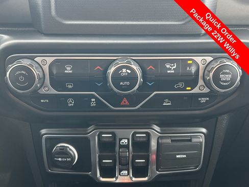 Used 2021 Jeep Wrangler Unlimited Sport image 6