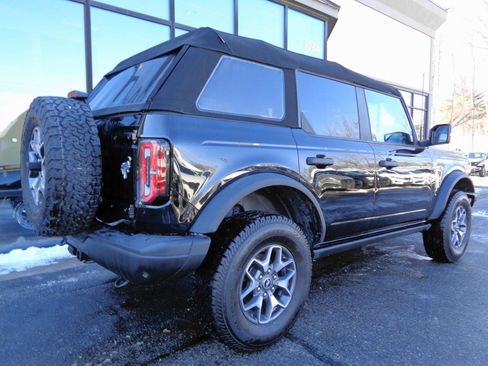 Used 2023 Ford Bronco Badlands image 5