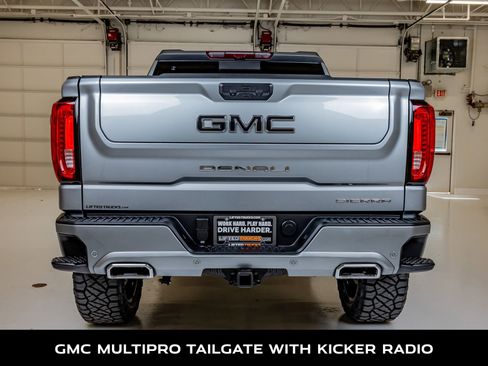Used 2025 GMC Sierra 1500 Denali Ultimate AWD/4WD image 8