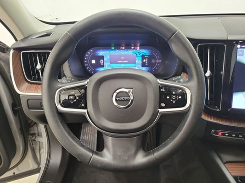 Certified 2023 Volvo XC60 T8 Plus w/ Climate Package image 23