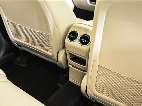 Certified 2022 Mercedes-Benz GLB 250 4MATIC image 19