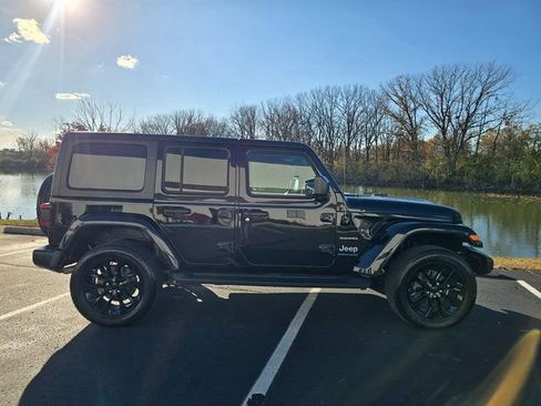 Used 2023 Jeep Wrangler Unlimited Sahara w/ Cold Weather Group image 6