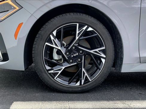 Used 2025 Kia K5 GT-Line w/ GT-Line Premium Package image 9