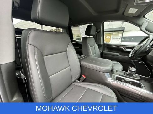 Certified 2024 Chevrolet Silverado 1500 LTZ AWD/4WD image 28