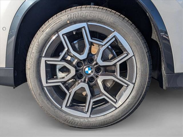 Used 2026 BMW X1 xDrive28i w/ Convenience Package AWD/4WD image 11