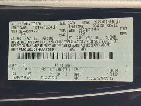 Used 2017 Ford Escape Titanium AWD/4WD image 57