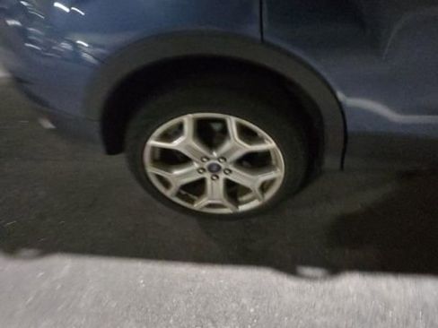 Used 2018 Ford Escape Titanium w/ Ford Safe & Smart Package image 10