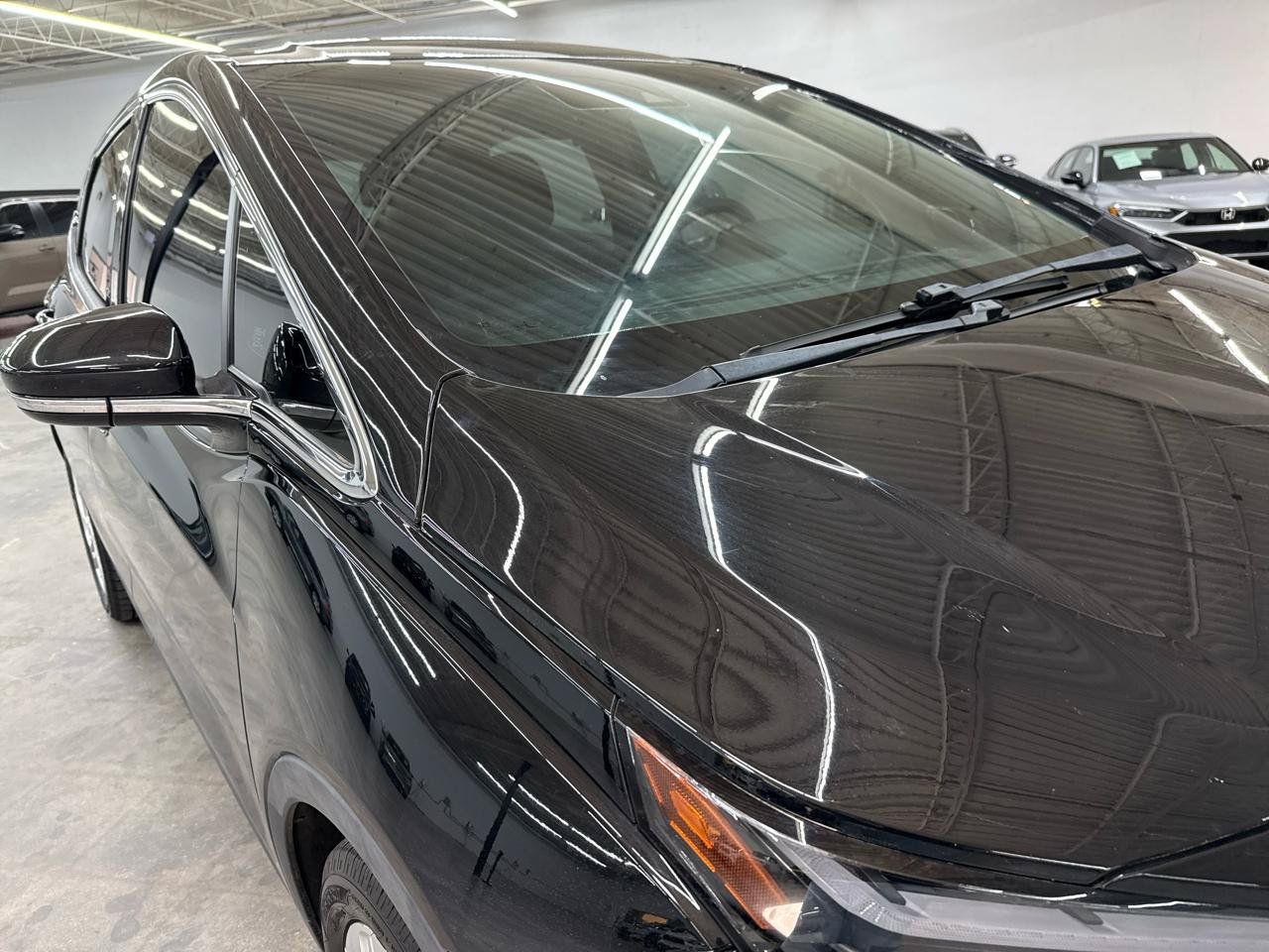 Used 2023 Chevrolet Bolt LT FWD image 5