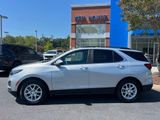 Used 2022 Chevrolet Equinox LT image 2