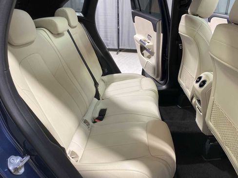 Used 2021 Mercedes-Benz GLA 250 4MATIC image 13