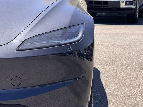 Used 2024 Tesla Model 3 Standard Range RWD image 8