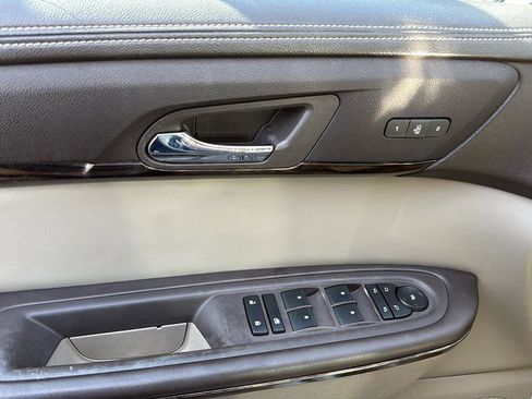 Used 2016 GMC Acadia Denali image 12