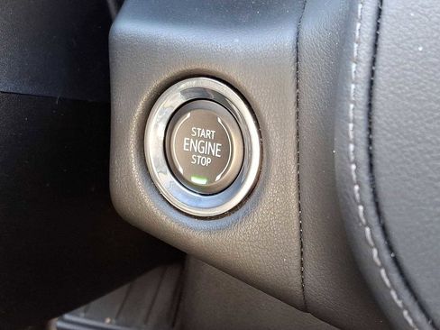 Used 2023 Chevrolet Tahoe LT image 23