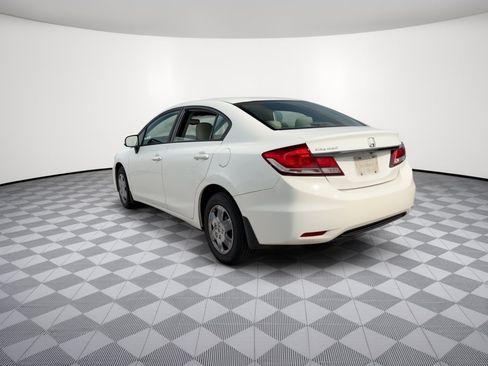 Used 2014 Honda Civic LX image 3