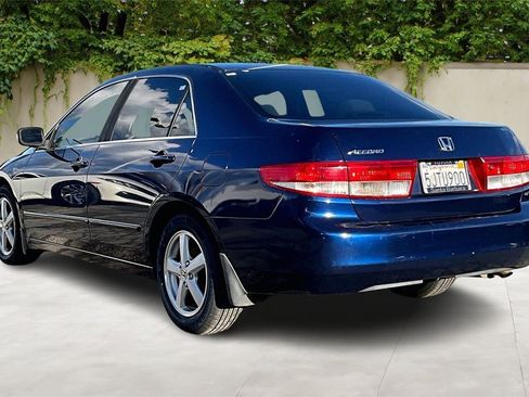 Used 2004 Honda Accord EX image 4
