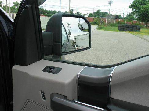 Used 2018 Ford F150 XLT w/ Equipment Group 301A Mid AWD/4WD image 47