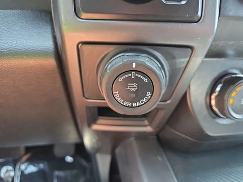 Used 2020 Ford F150 XLT w/ Equipment Group 302A Luxury AWD/4WD image 30