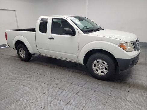Used 2018 Nissan Frontier S RWD image 11