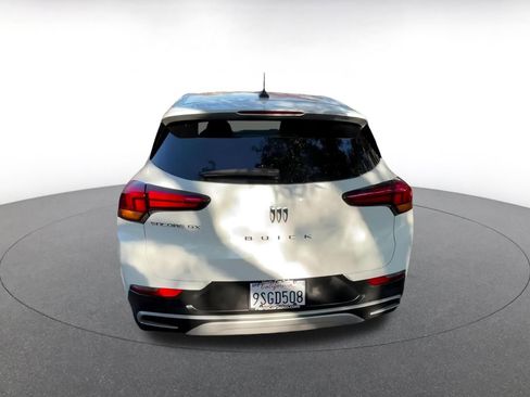 Used 2025 Buick Encore GX Preferred image 12
