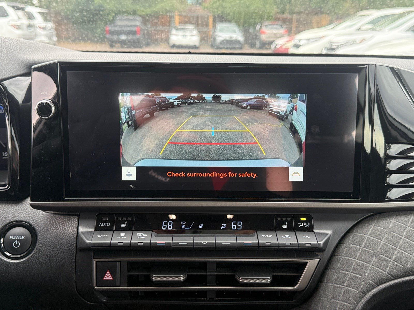Certified 2026 Toyota Camry XLE AWD/4WD image 27