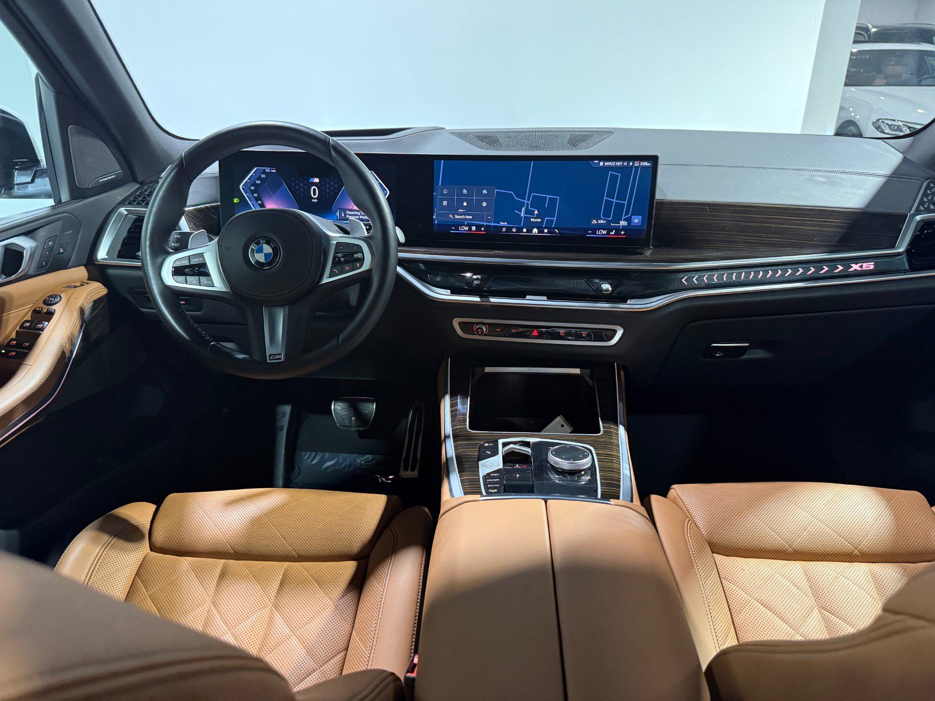 Used 2026 BMW X5 xDrive40i w/ M Sport Package AWD/4WD image 35