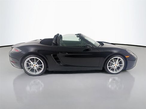 Certified 2021 Porsche 718 Boxster image 30