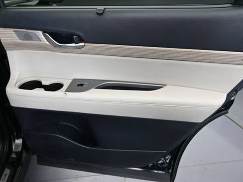 Used 2021 Hyundai Palisade Limited FWD image 34