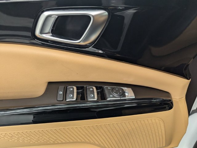 Certified 2024 Kia Carnival EX FWD image 14