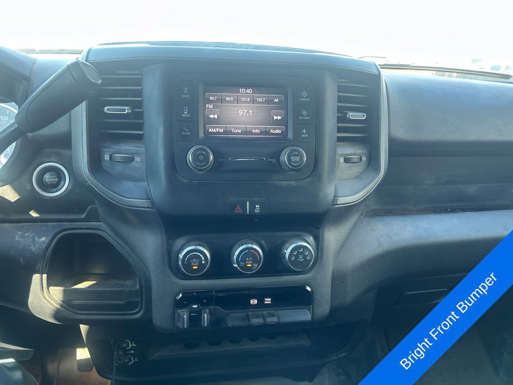 Used 2022 RAM 2500 Tradesman w/ Chrome Appearance Group AWD/4WD image 7