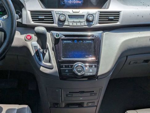 Used 2016 Honda Odyssey EX-L image 21