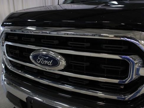 Used 2022 Ford F150 XLT w/ Equipment Group 302A High image 33