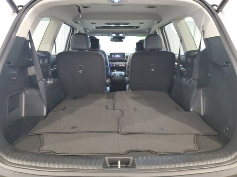 Certified 2022 Kia Telluride EX w/ EX Premium Package image 8