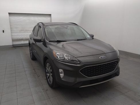 Used 2020 Ford Escape Titanium AWD/4WD image 13