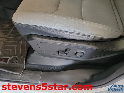 Used 2019 RAM 1500 Big Horn image 14