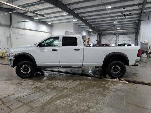 Used 2018 RAM 2500 Tradesman w/ Chrome Appearance Group image 5