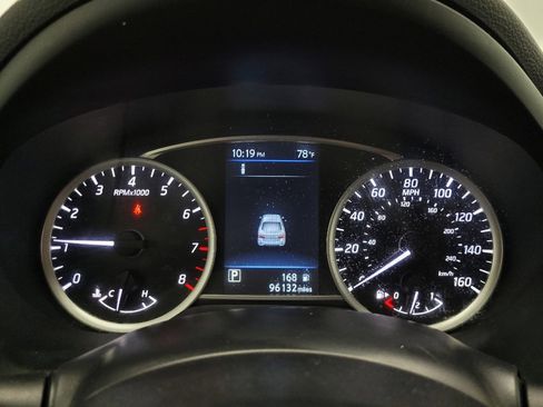 Used 2019 Nissan Sentra S image 23