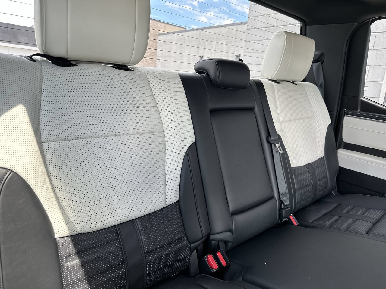 Used 2024 Toyota Tundra Capstone AWD/4WD image 25