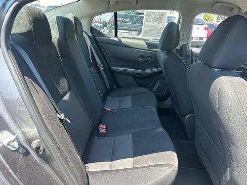 Used 2025 Nissan Sentra SV FWD image 30