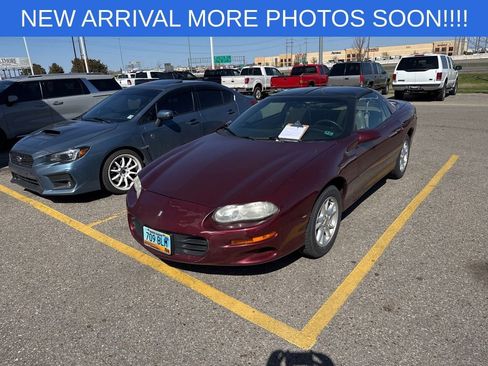 Used 2001 Chevrolet Camaro LT w/ Preferred Equipment Group 1 RWD image 3
