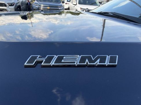 Used 2013 Dodge Challenger R/T w/ Sound Group II RWD image 16