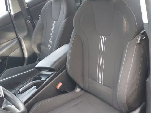Used 2023 Hyundai Elantra SEL FWD image 13