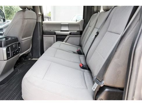 Used 2021 Ford F250 XLT w/ XLT Premium Package AWD/4WD image 12