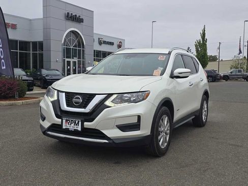 Used 2019 Nissan Rogue SV AWD/4WD image 8